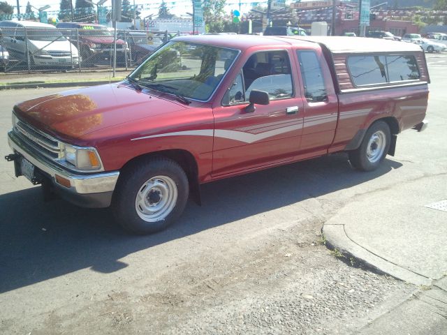 1990 Toyota Pickup LS 4x4 Low Miles