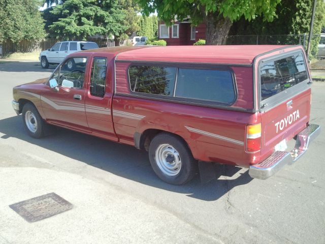 1990 Toyota Pickup LS 4x4 Low Miles