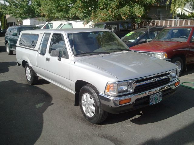 1992 Toyota Pickup LS 4x4 Low Miles