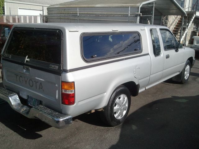 1992 Toyota Pickup LS 4x4 Low Miles