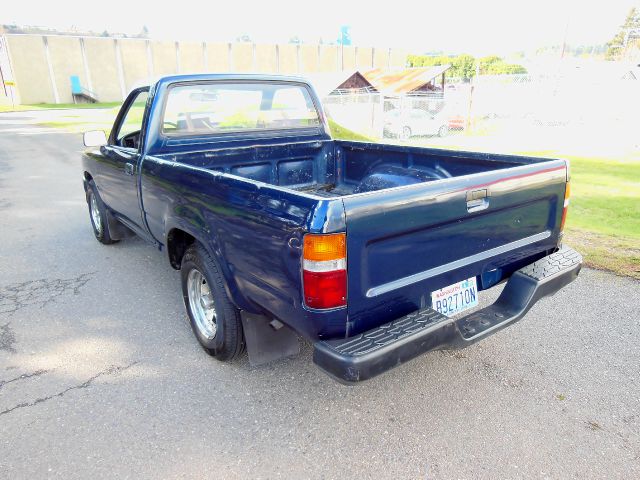 1993 Toyota Pickup Lariat 4D Crew Cab Truck