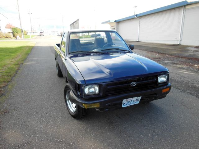 1993 Toyota Pickup Lariat 4D Crew Cab Truck