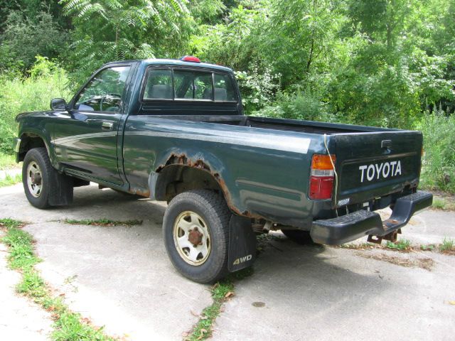 1994 Toyota Pickup SLT 25