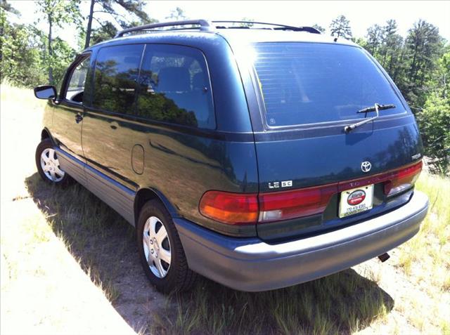 1997 Toyota Previa 4dr Auto SE Ltd Avail Sedan