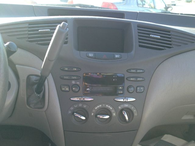 2001 Toyota Prius Base