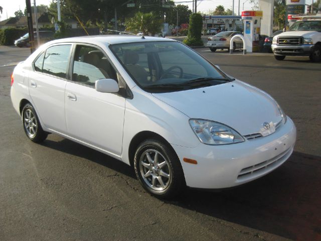 2002 Toyota Prius FX4 Crew Cab