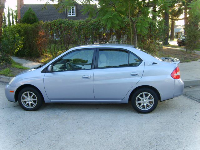 2002 Toyota Prius FX4 Crew Cab