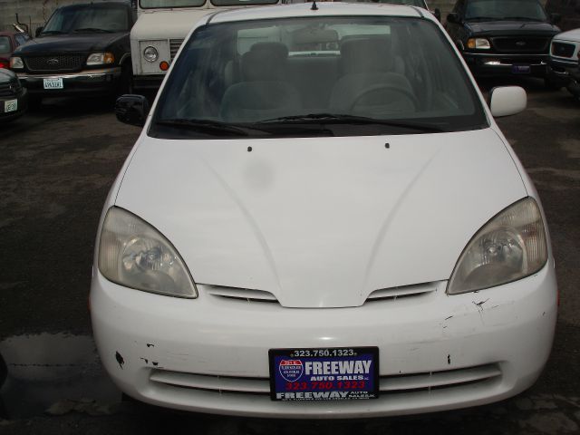 2002 Toyota Prius FX4 Crew Cab