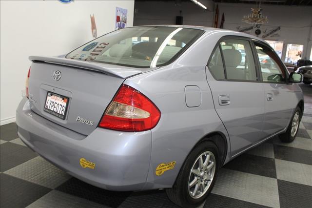 2002 Toyota Prius Base