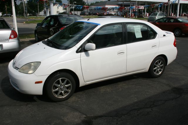 2002 Toyota Prius FX4 Crew Cab