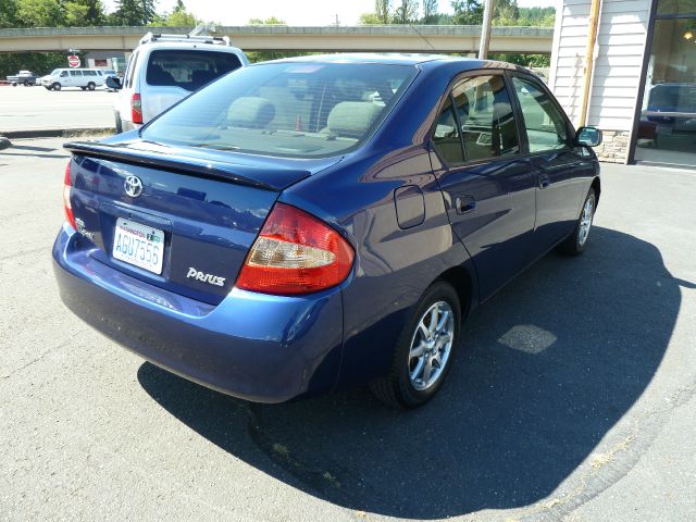 2003 Toyota Prius FX4 Crew Cab