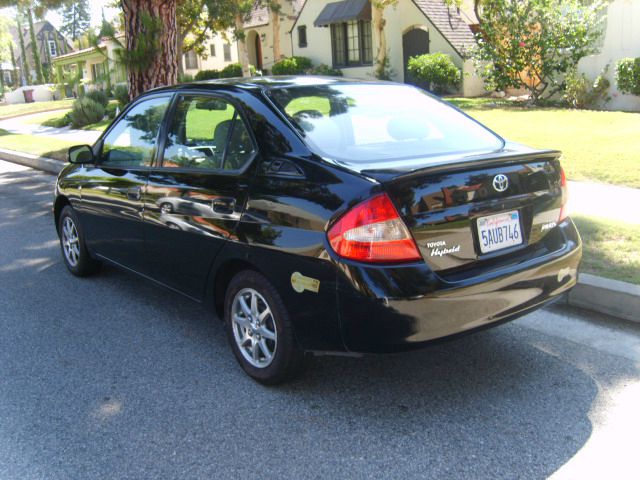 2003 Toyota Prius FX4 Crew Cab