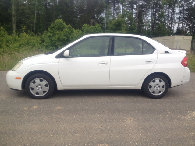 2003 Toyota Prius FX4 Crew Cab