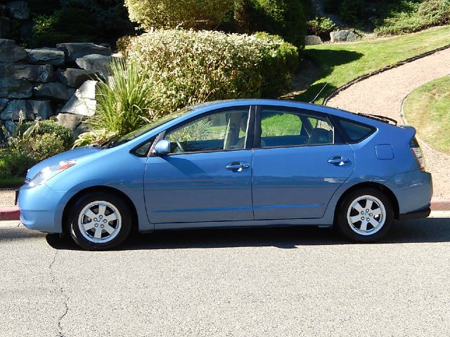 2004 Toyota Prius Graphite