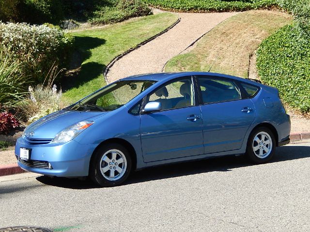 2004 Toyota Prius Graphite