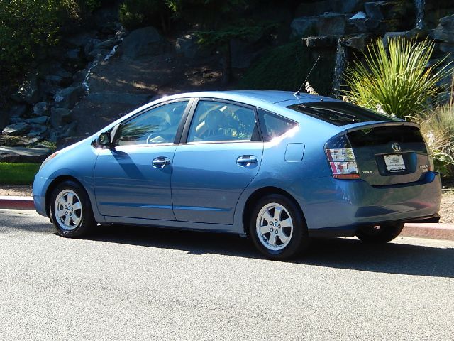 2004 Toyota Prius Graphite