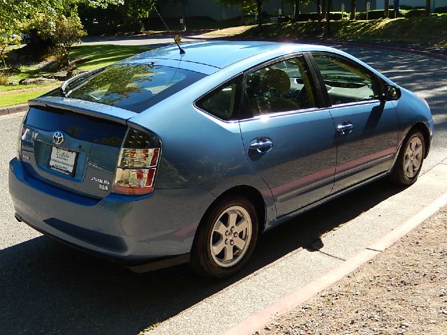 2004 Toyota Prius Graphite