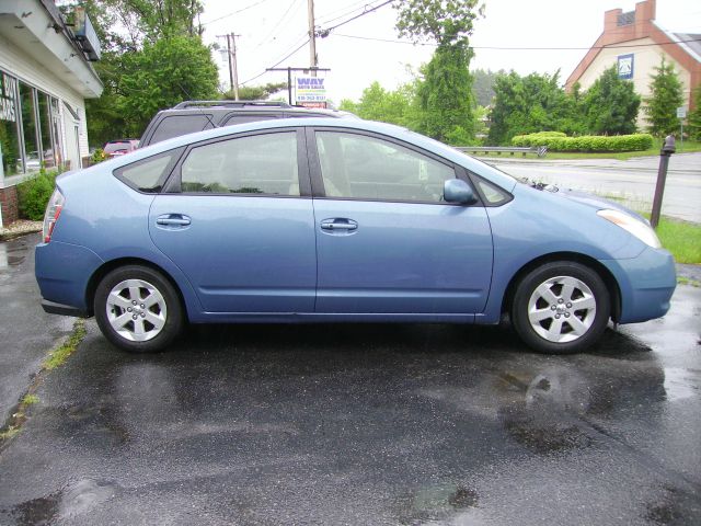 2004 Toyota Prius Graphite