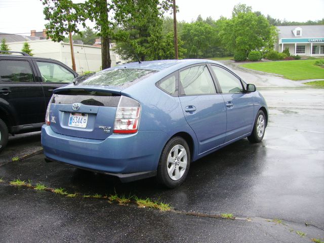 2004 Toyota Prius Graphite