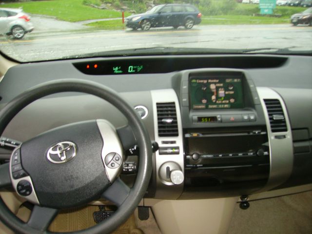 2004 Toyota Prius Graphite