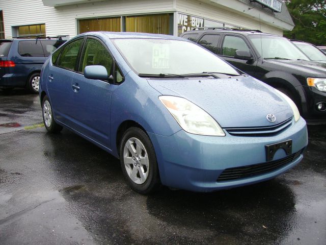 2004 Toyota Prius Graphite