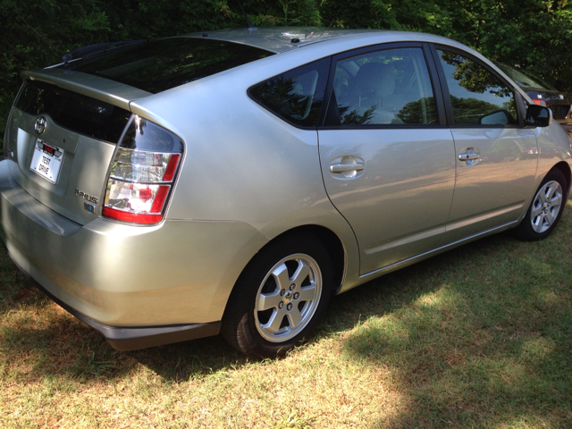 2004 Toyota Prius Graphite