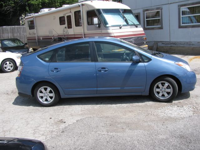 2004 Toyota Prius Graphite