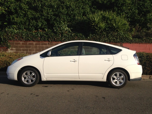 2004 Toyota Prius Graphite