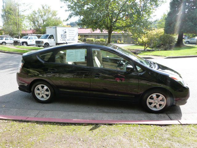 2004 Toyota Prius Graphite