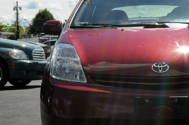 2004 Toyota Prius Graphite