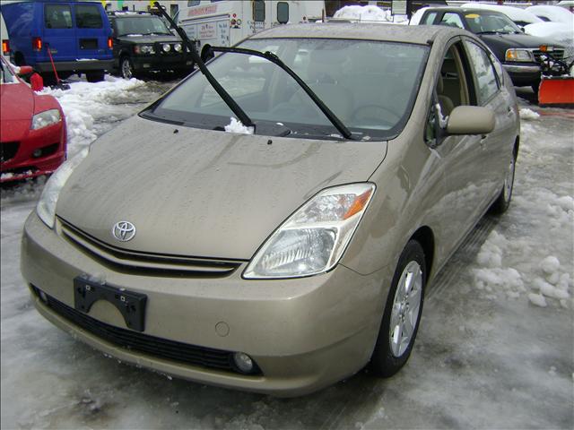 2004 Toyota Prius Base