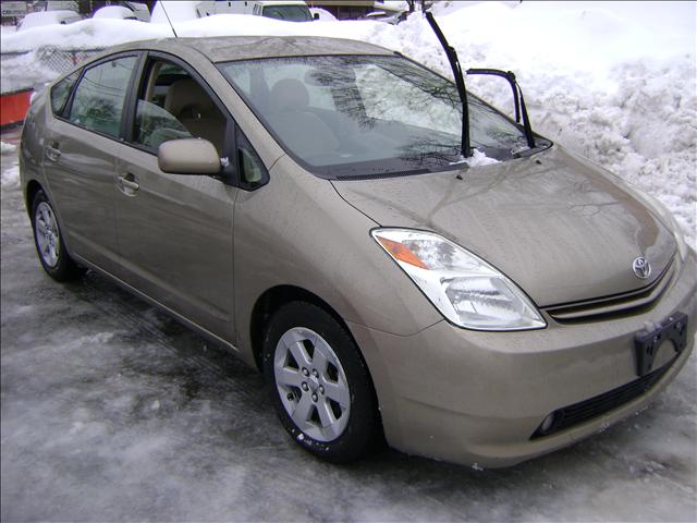 2004 Toyota Prius Base