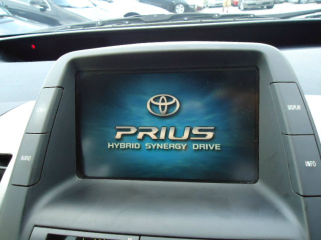 2005 Toyota Prius 750li Xdrive 1-ownerawdnavigation Sedan