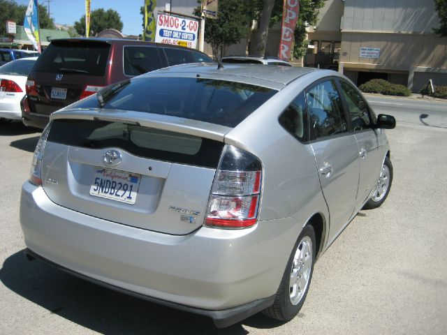 2005 Toyota Prius Graphite