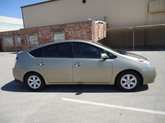 2005 Toyota Prius Graphite