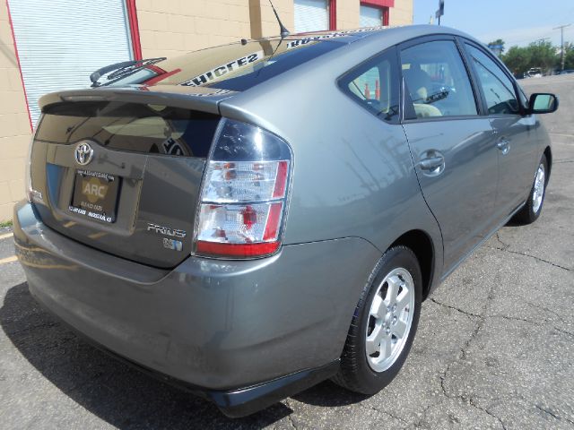 2005 Toyota Prius Graphite