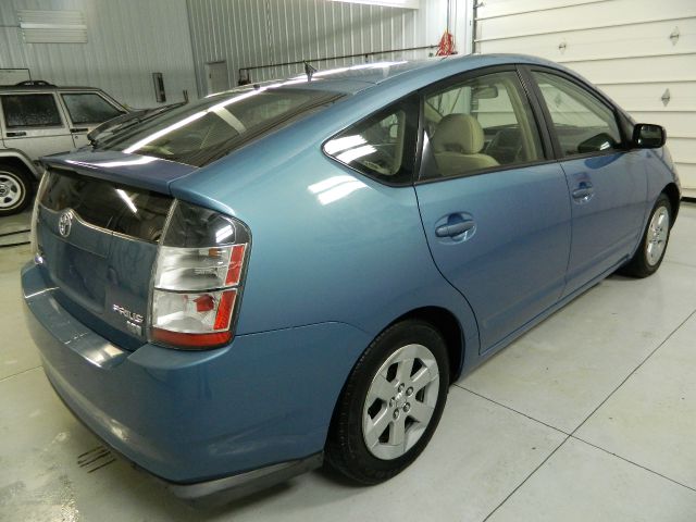 2005 Toyota Prius Graphite