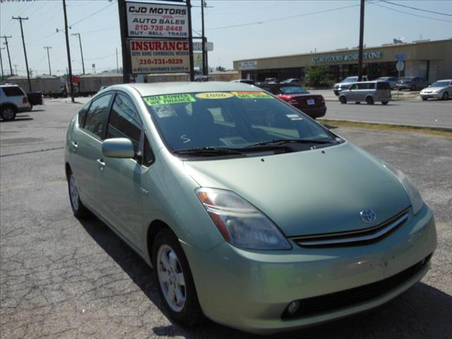 2006 Toyota Prius 1500 Z71 CREW CAB