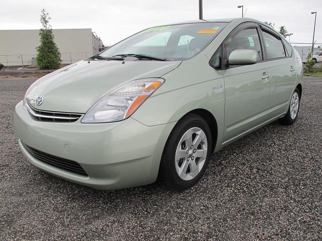 2008 Toyota Prius Bucket Lift