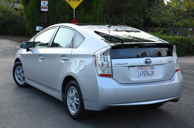 2010 Toyota Prius Premier - ONE Ownerloaded