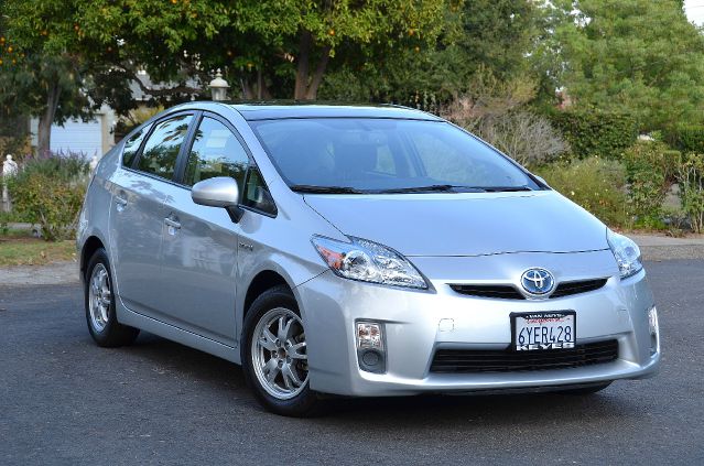 2010 Toyota Prius Premier - ONE Ownerloaded