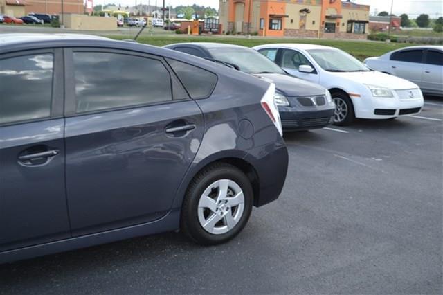 2010 Toyota Prius GT Must Drive