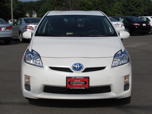 2010 Toyota Prius GT Must Drive