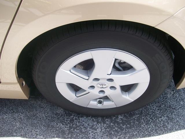 2010 Toyota Prius LTZ 4x4 Nav DVD