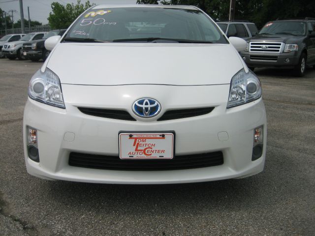 2010 Toyota Prius 4dr Sdn 2.4L FWD