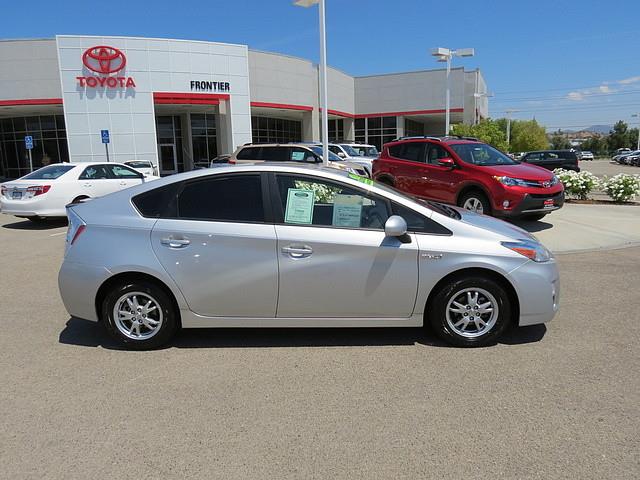 2010 Toyota Prius SLT - MEGA Cab4x4