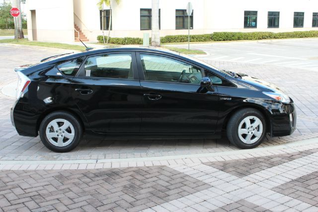 2010 Toyota Prius 4dr Sdn 2.4L FWD