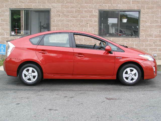 2010 Toyota Prius Adventurer Model 2WD