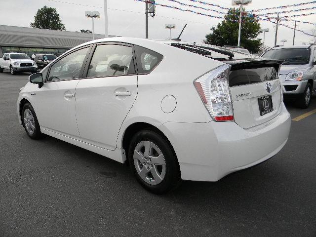 2010 Toyota Prius W/leather