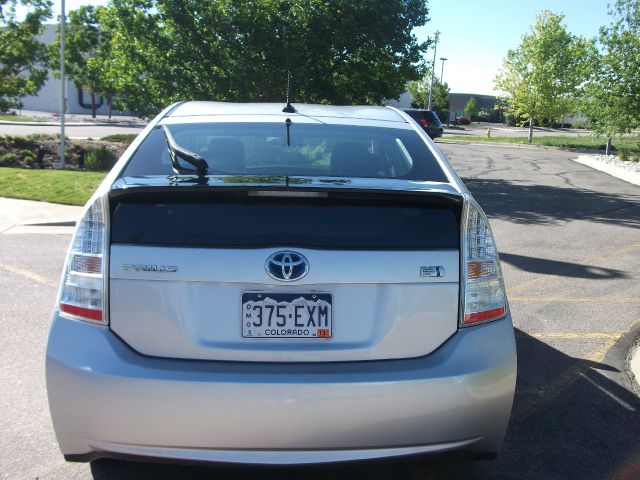 2010 Toyota Prius 4dr Sdn 2.4L FWD